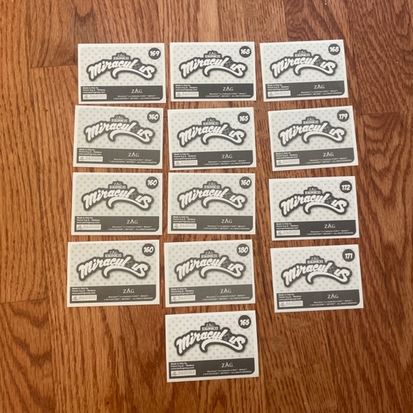 Lot of 100 Random Panini Miraculous Ladybug Stickers/Trading Cards! - Picture 11 of 11